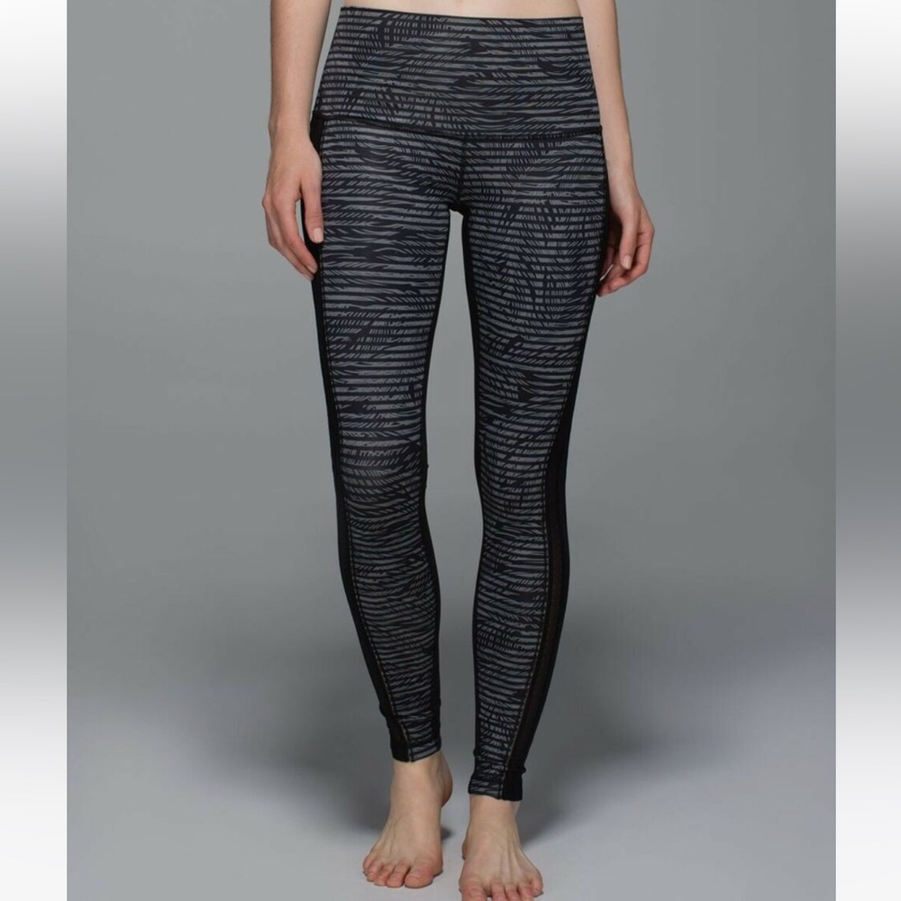 Wunder Under Roll Down SE Leggings